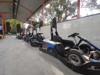 Best Go Karting New Delhi Go Karting by Xtreme Tingaland | Punjabi Bagh Club | Non Members Allowed