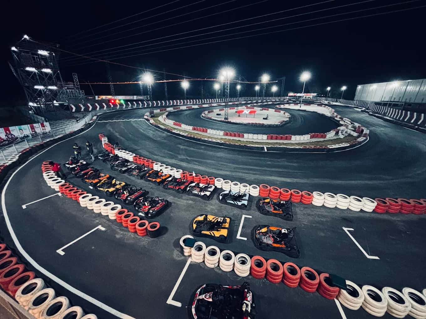 FNF ARENA - Go Karting