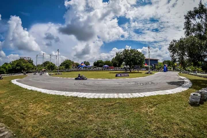 Chicane Circuit